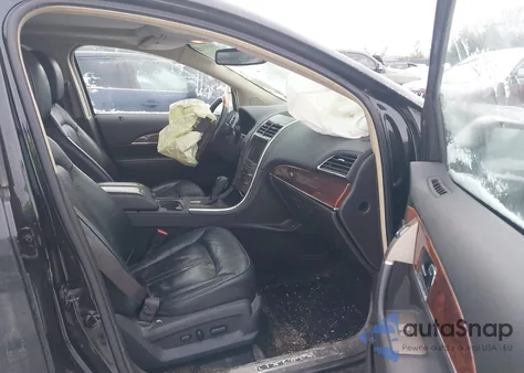 2013 Lincoln Mkx z USA, uszkodzony, nr VIN 2LMDJ8JK4DBL19595